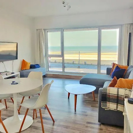 Apartment Royal Palace Seaview Ostend